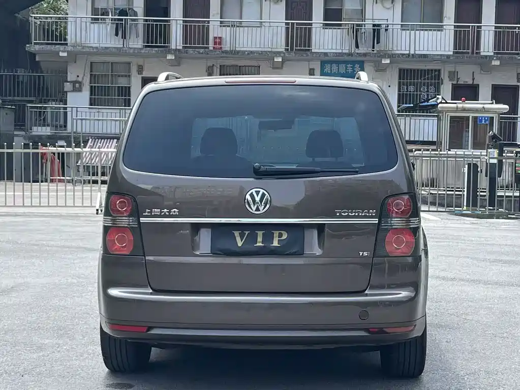 Volkswagen Touran — миниатюра 5