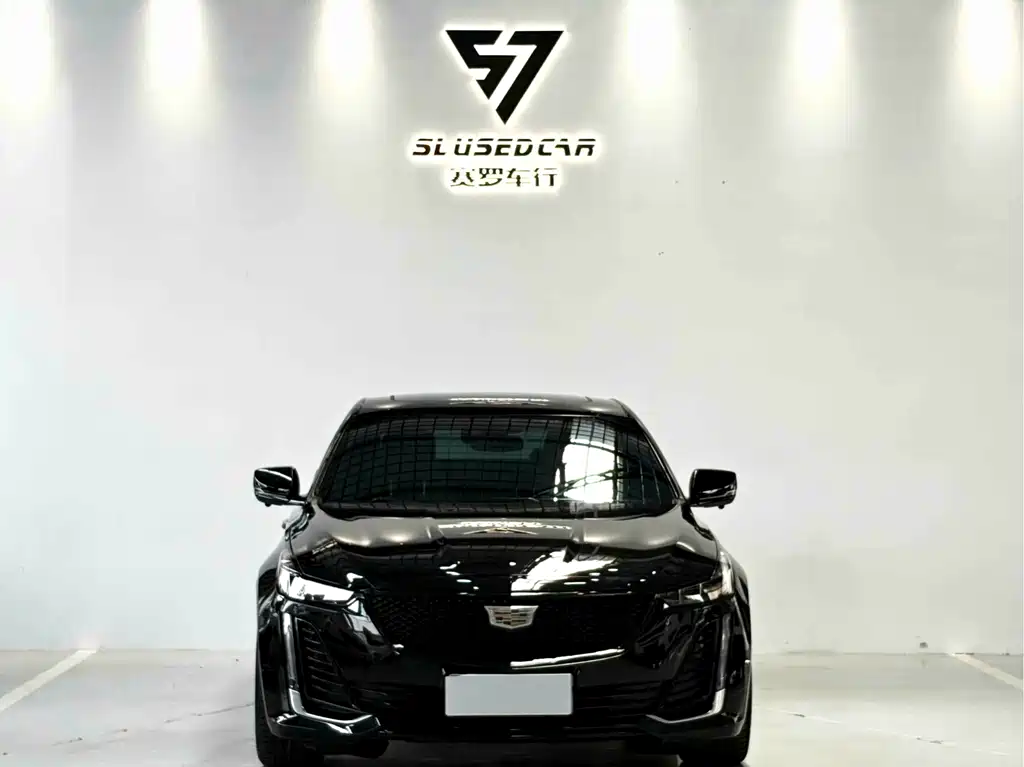 Cadillac CT5 — миниатюра 2