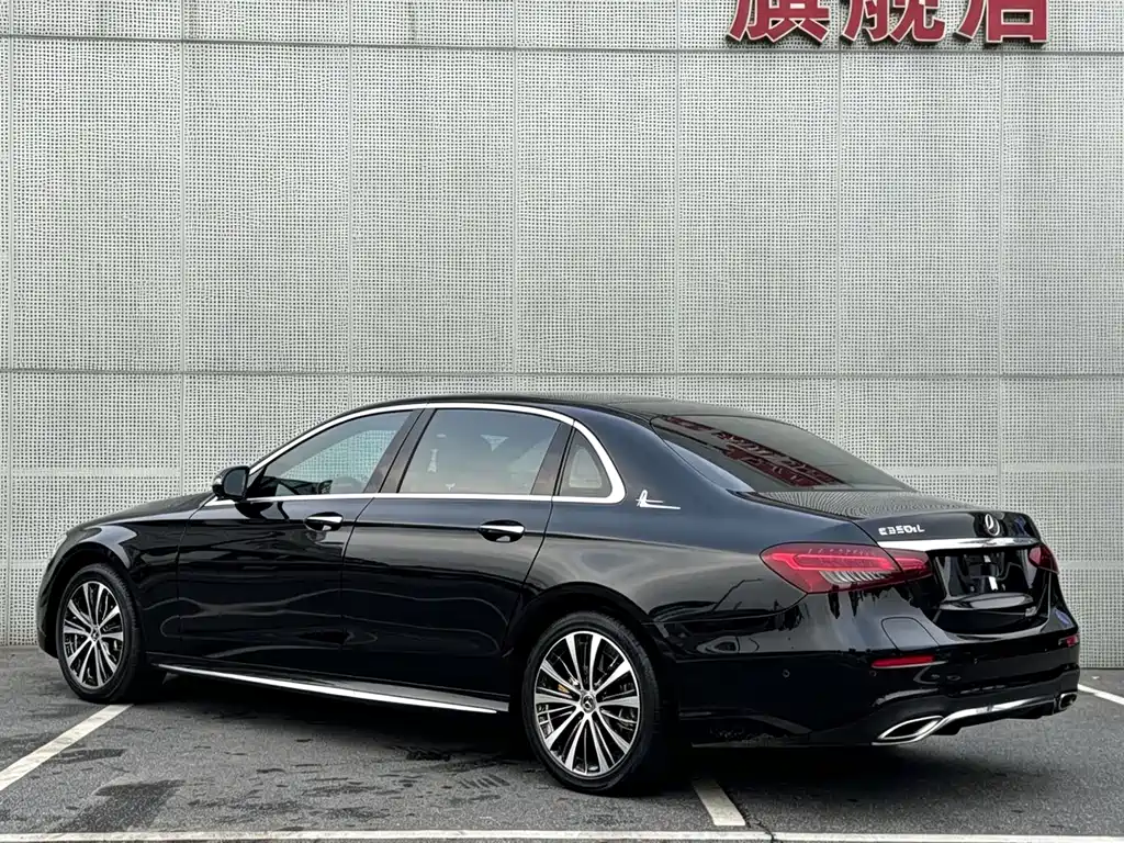 Mercedes-Benz E-Class New Energy — миниатюра 4
