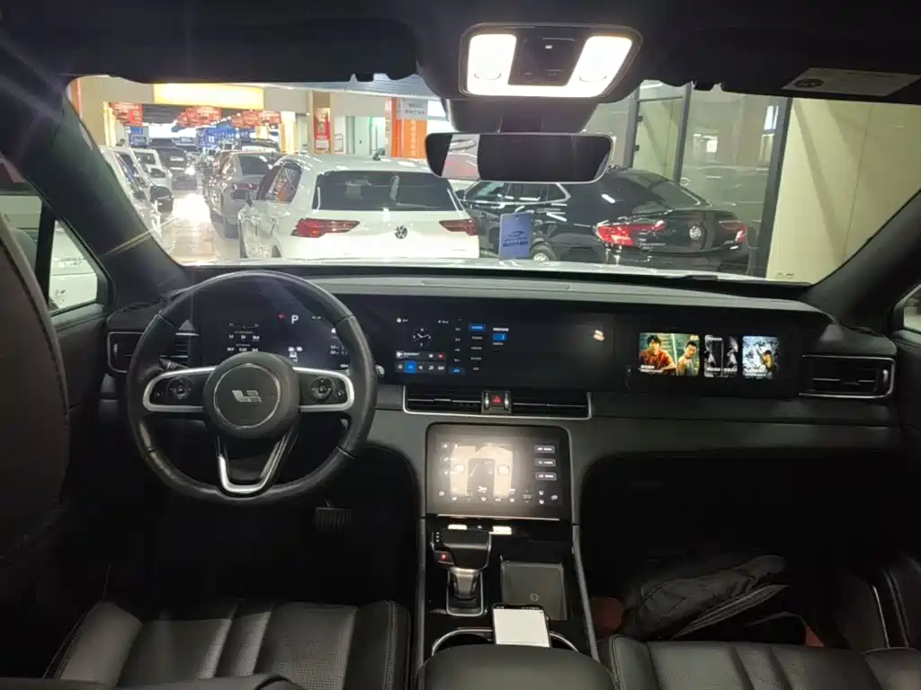 Li Auto Li ONE — миниатюра 10