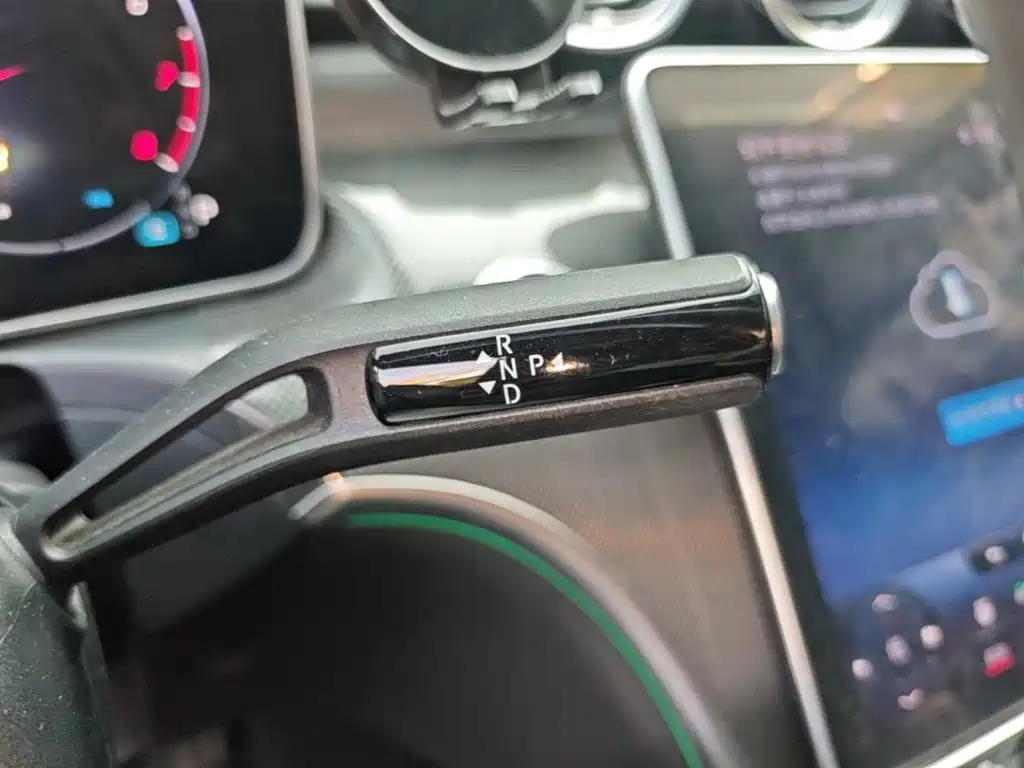 Mercedes-Benz C-Class — миниатюра 14