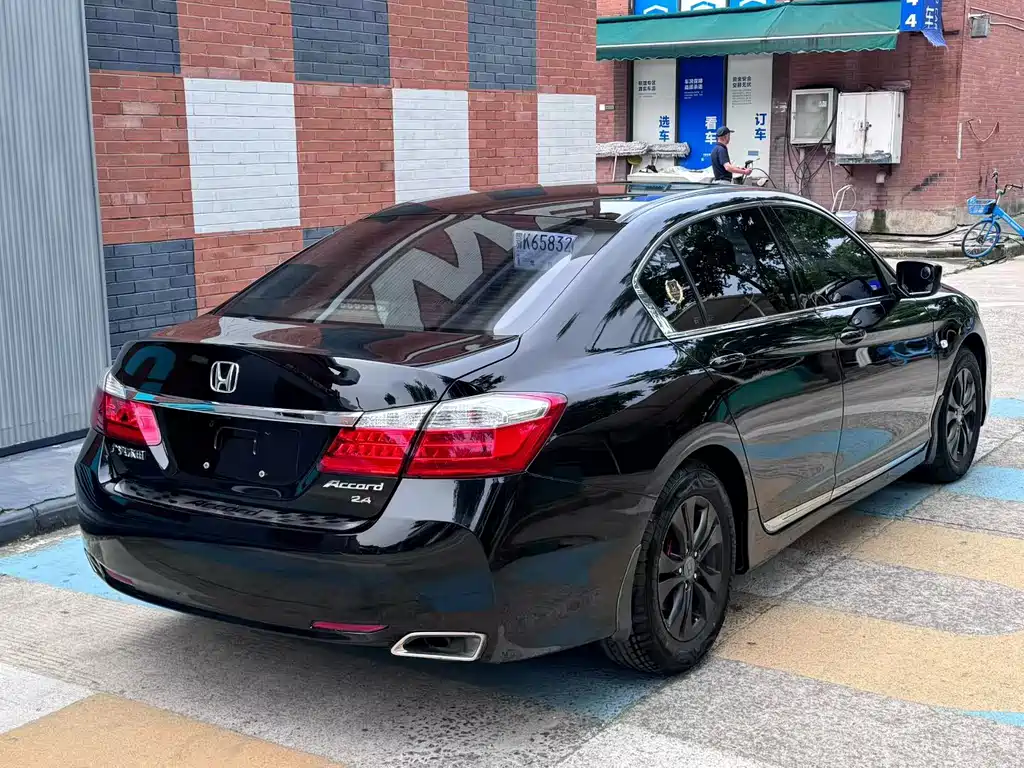 Honda Accord 2015 2.0L LXS Elite