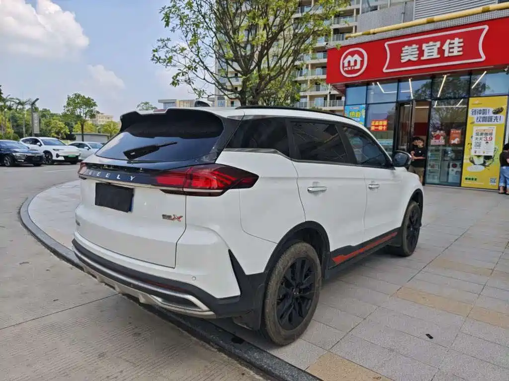 Geely Boyue — миниатюра 5