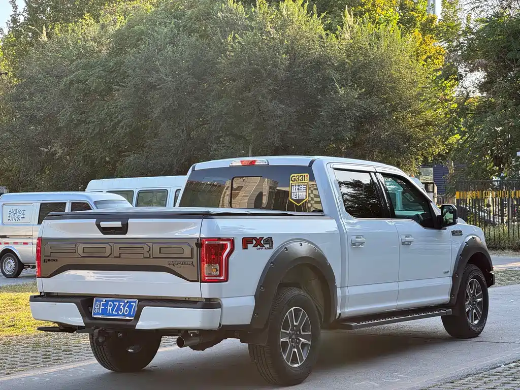 Ford F-150 Raptor — миниатюра 4