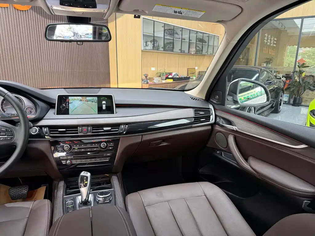 BMW X5 (Import) — миниатюра 20