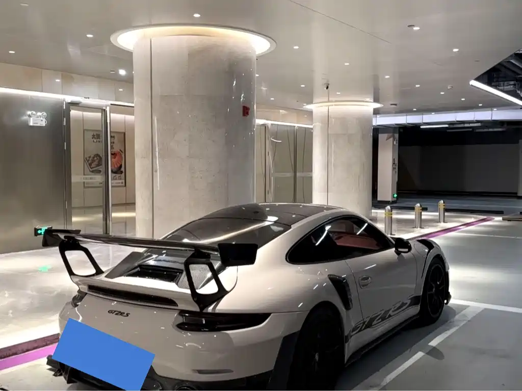 Porsche 911 2013 Carrera 4S 3.8L