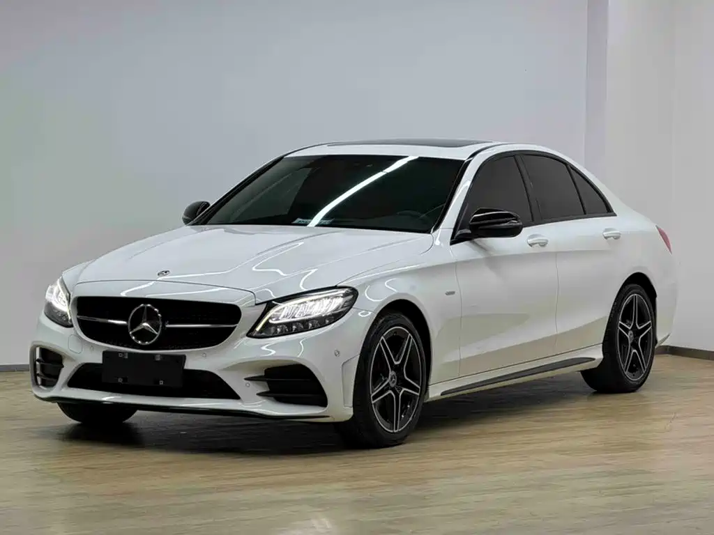 Mercedes-Benz C-Class — миниатюра 3