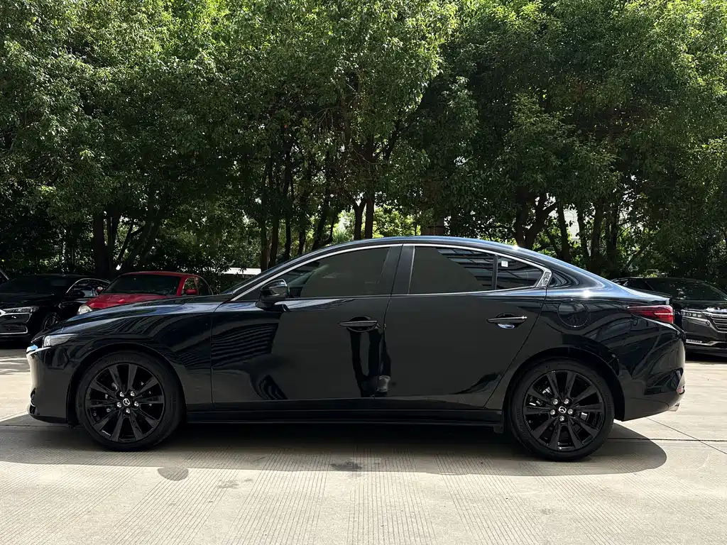 Mazda 3 Axela — миниатюра 9