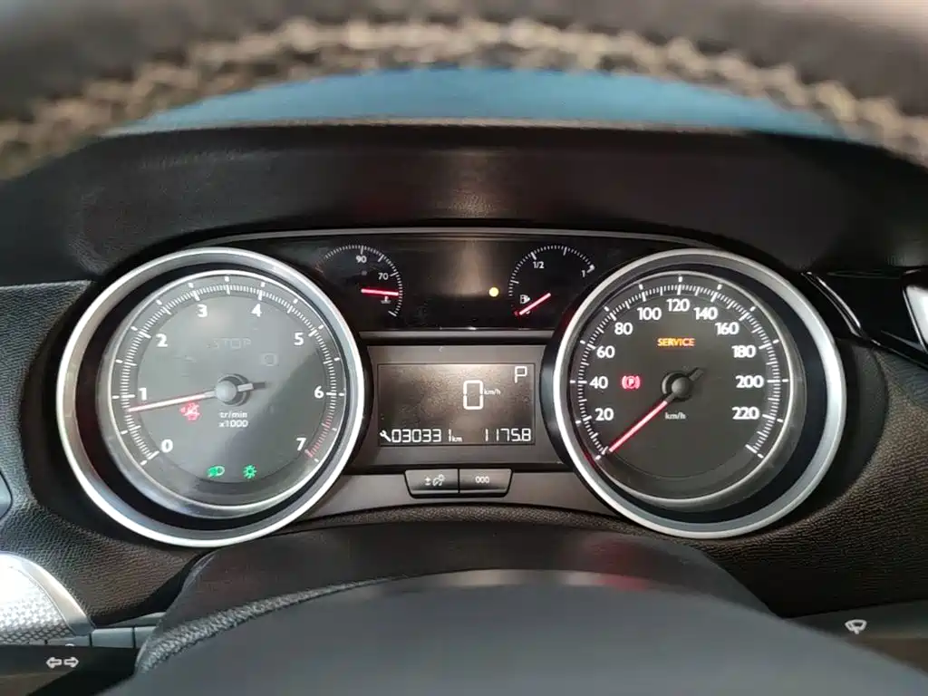 Peugeot 408 — миниатюра 12