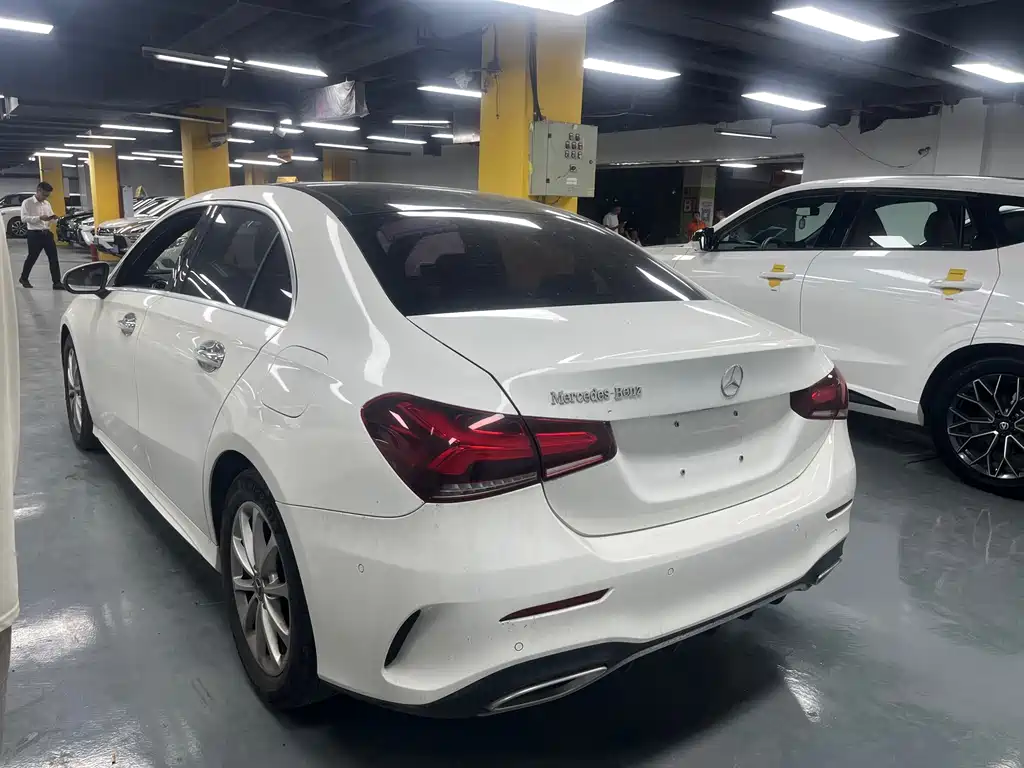 Mercedes-Benz A-Class — миниатюра 7