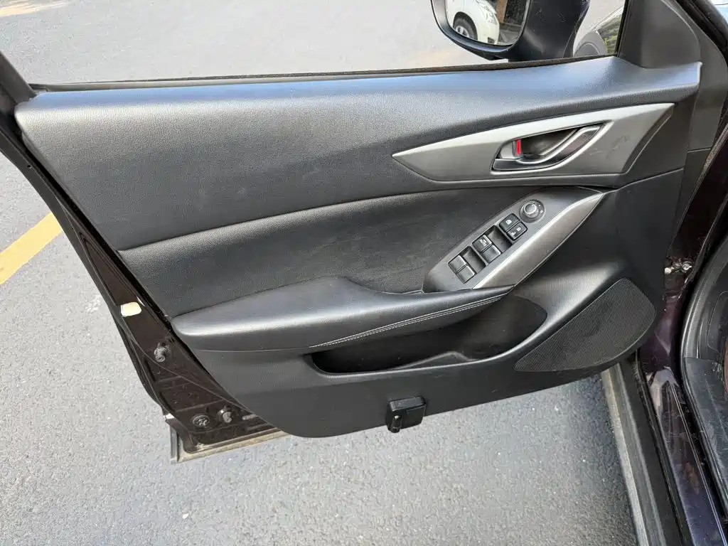 Mazda CX-4 — миниатюра 6