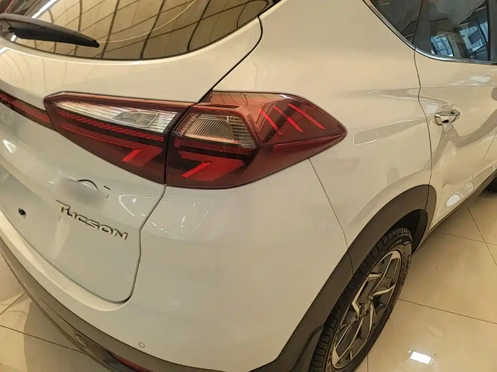 Hyundai Tucson — миниатюра 8