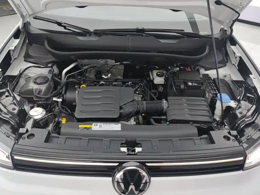Volkswagen Tharu — миниатюра 10