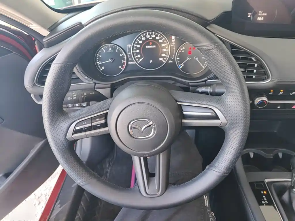 Mazda 3 Axela — миниатюра 11