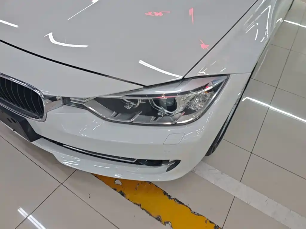 BMW 3 Series — миниатюра 24