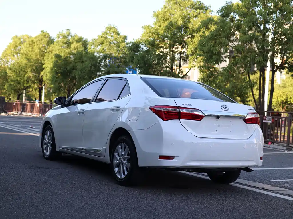 Toyota Corolla 2014 1.6L CVT GL-i
