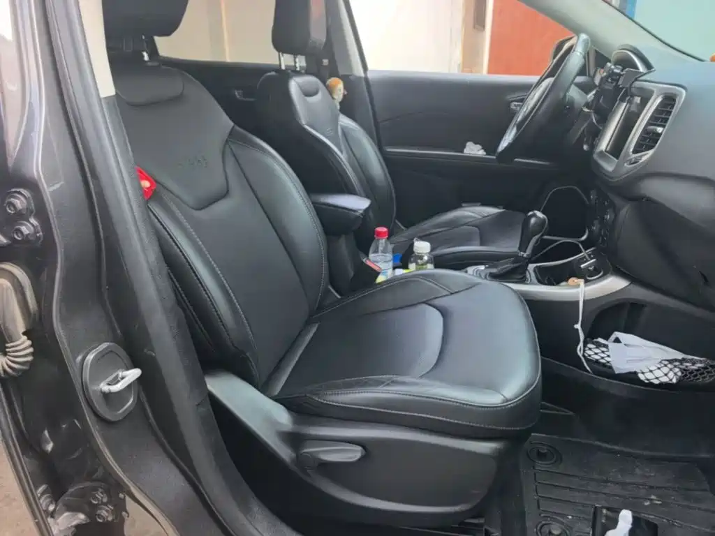 Jeep Compass — миниатюра 25