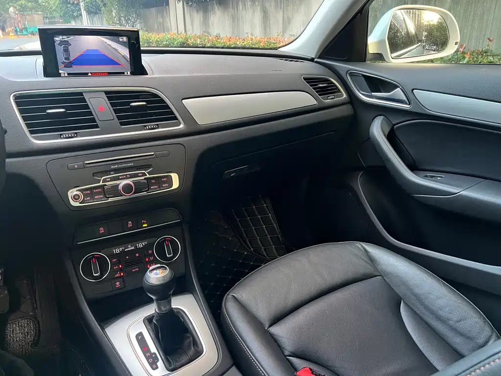 Audi Q3 — миниатюра 6