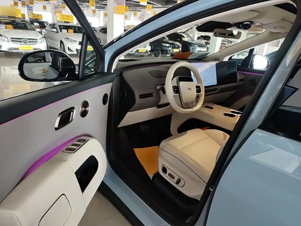 Li Auto Идеальный I8 — миниатюра 16