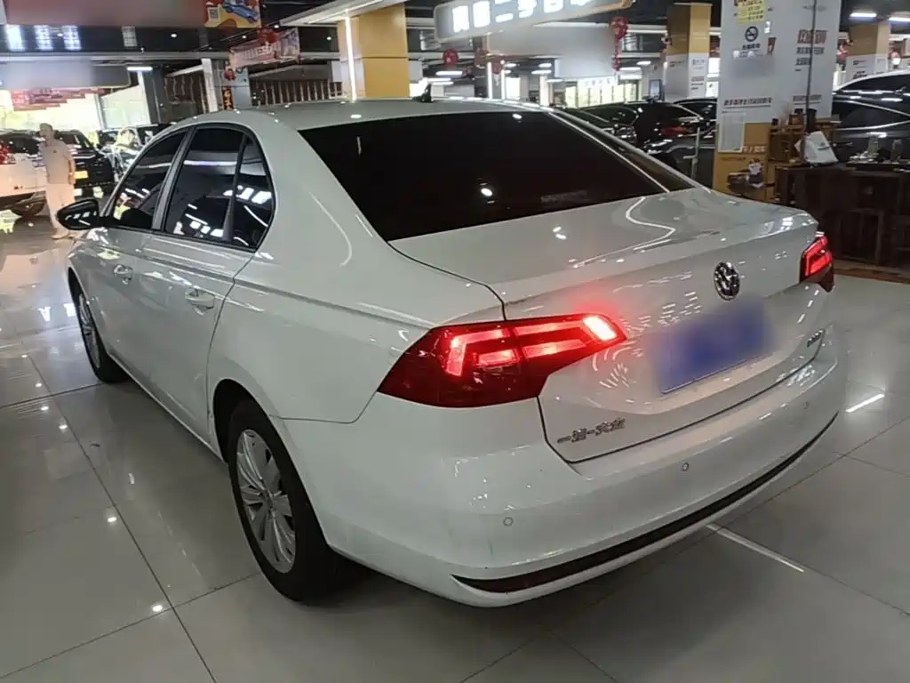 Volkswagen Bora — миниатюра 5