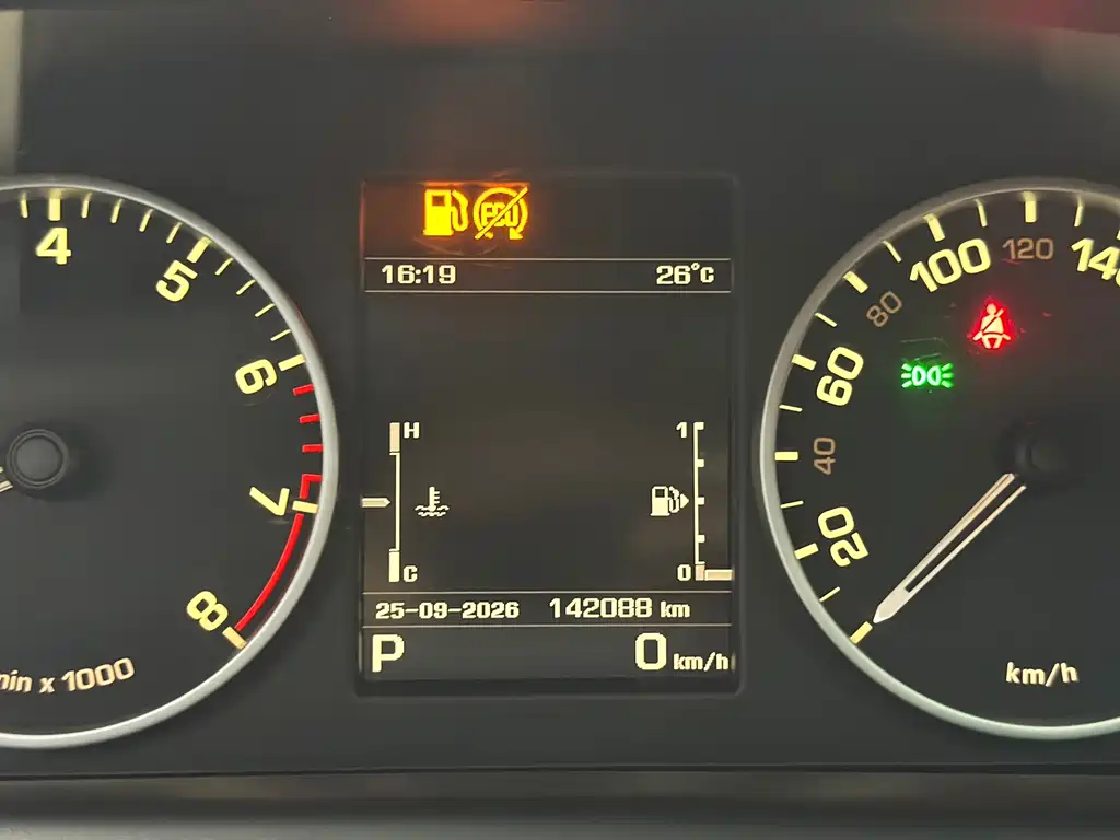 Land Rover Discovery — миниатюра 18