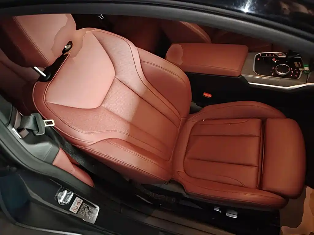 BMW 4 Series — миниатюра 25