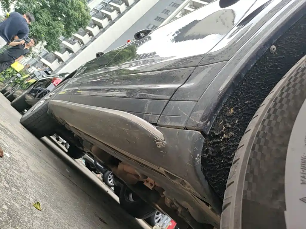Porsche Cayenne — миниатюра 21