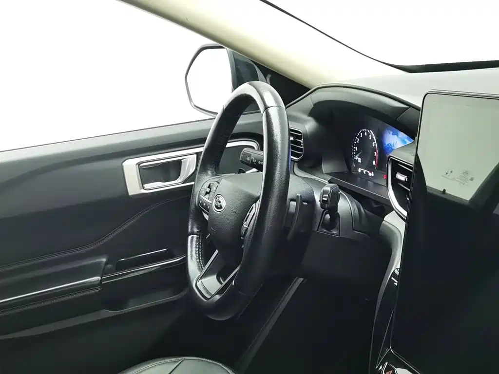 Ford Explorer — миниатюра 22
