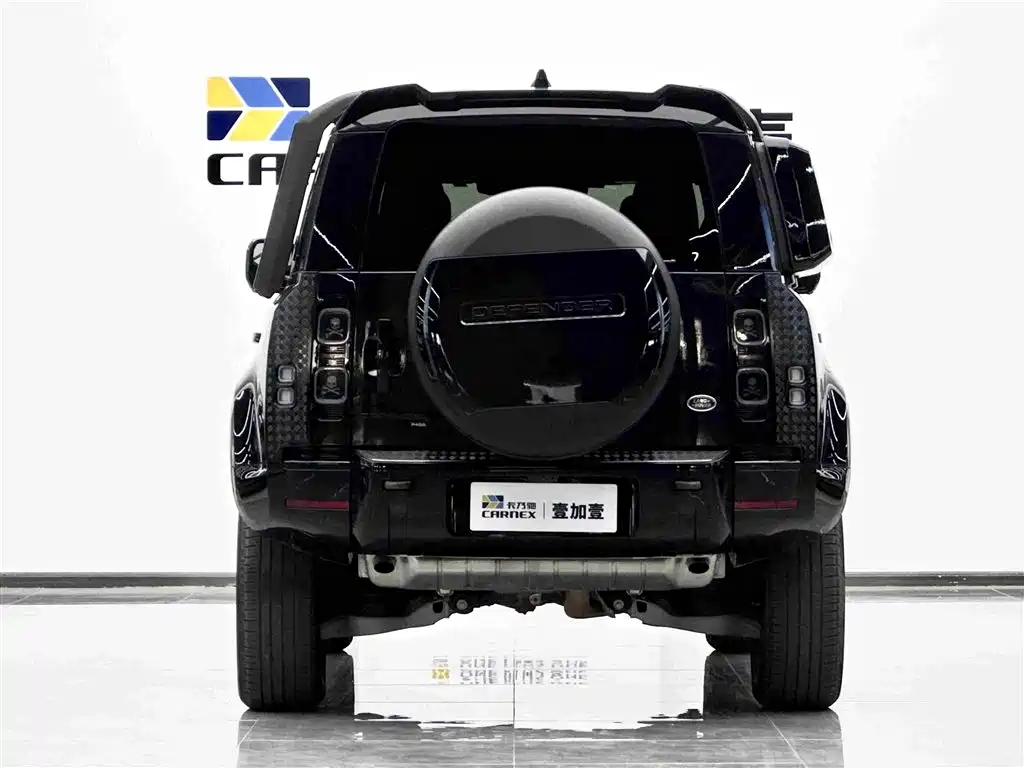 Land Rover Defender — миниатюра 5