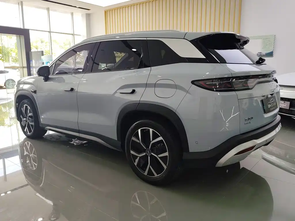 BYD L DM-i — миниатюра 6