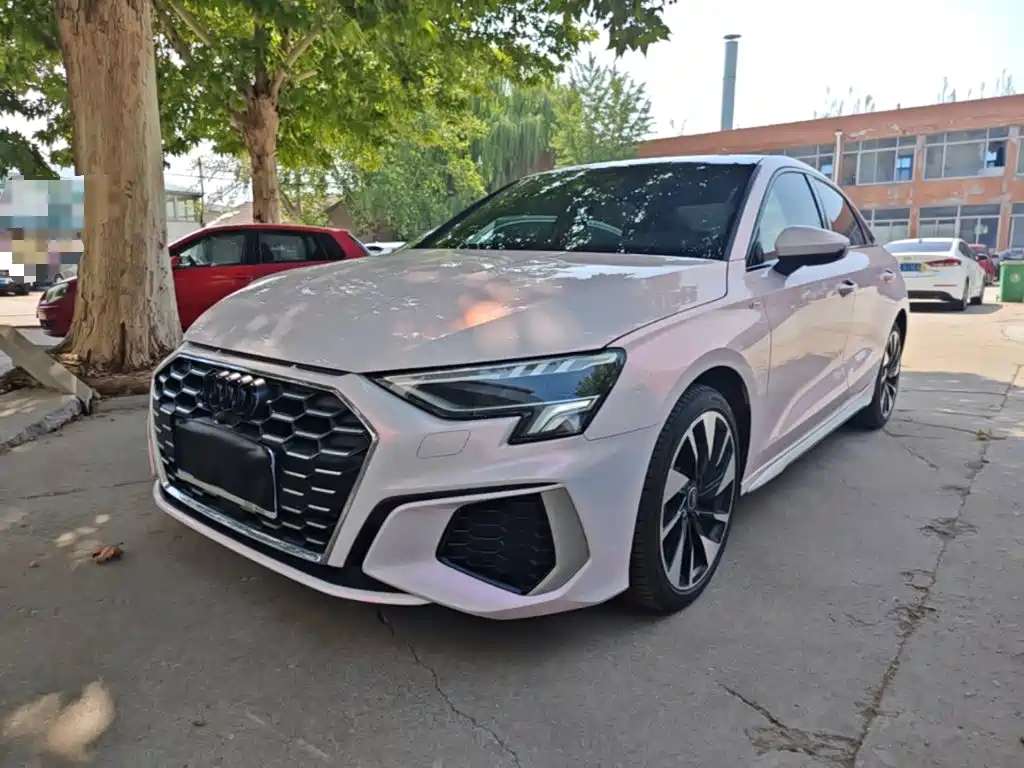 奥迪A3 2022款 A3L Limousine 35 TFSI 时尚运动型 2023