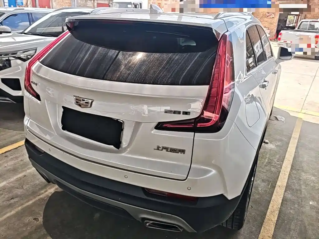 Cadillac XT4 — миниатюра 7