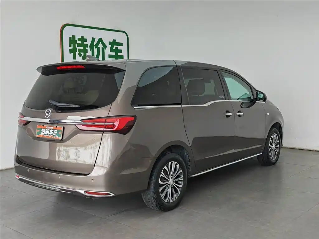 Buick GL8 2023 Luxury