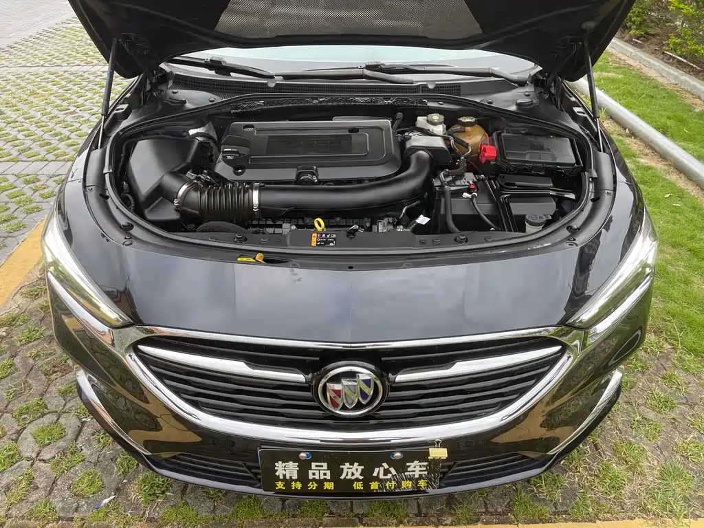 Buick LaCrosse — миниатюра 19