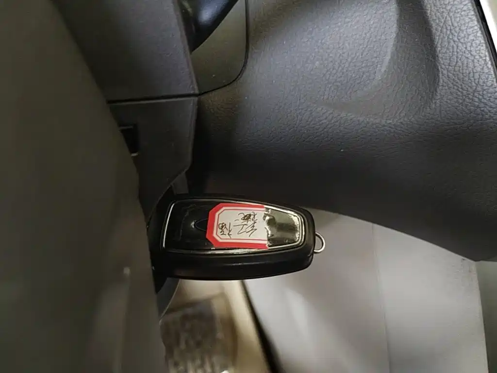 Ford Focus — миниатюра 9