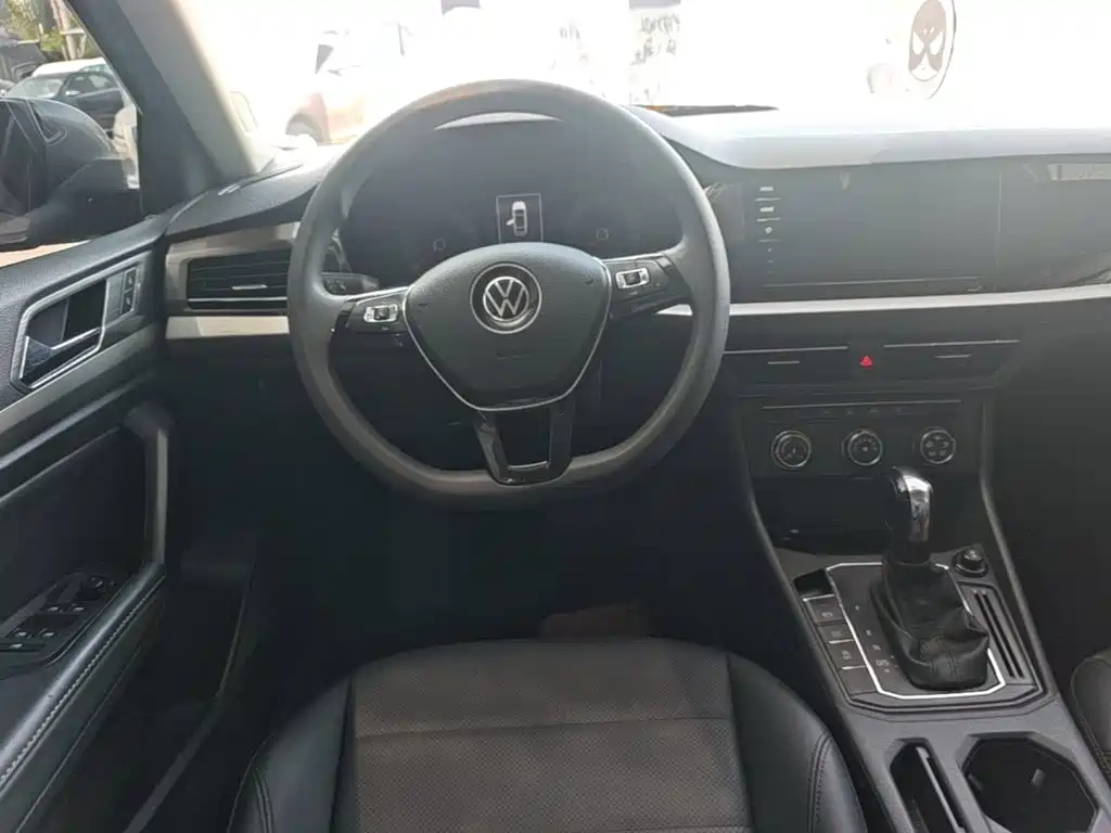 Volkswagen Lavida — миниатюра 11