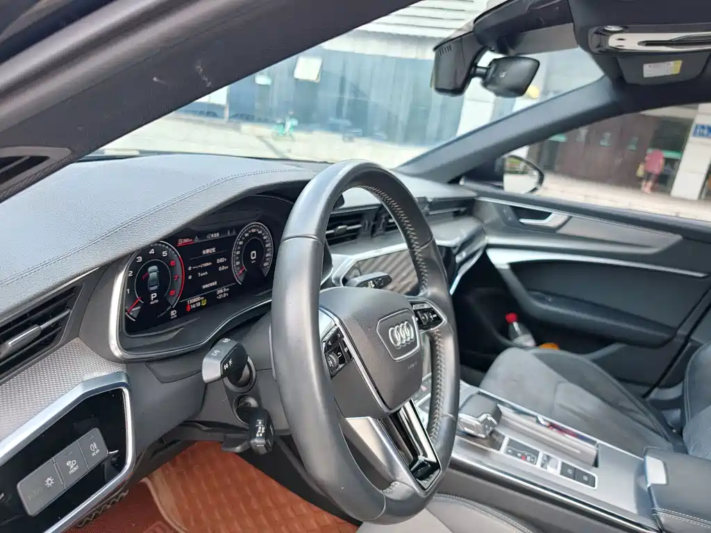 Audi A6L — миниатюра 12