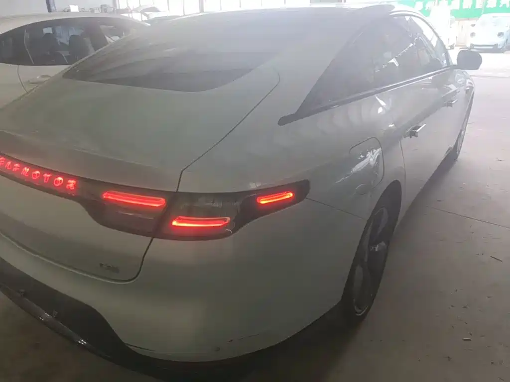 Leapmotor Leapmotor C01 — миниатюра 5