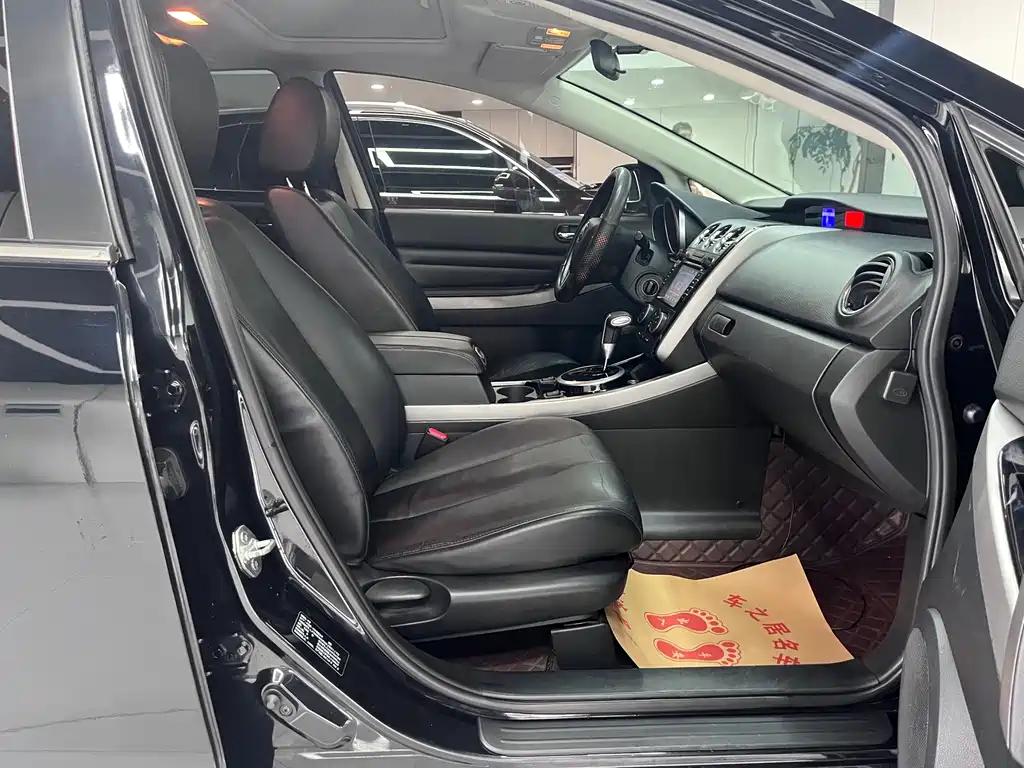 Mazda CX-7 — миниатюра 8