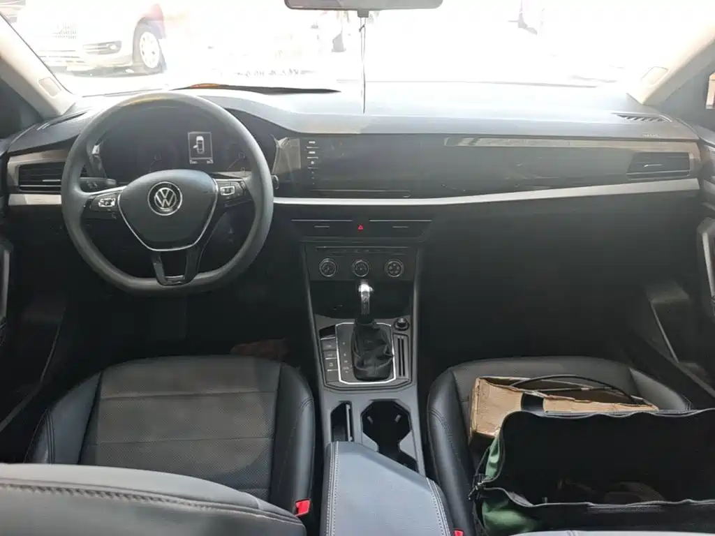 Volkswagen Lavida — миниатюра 10