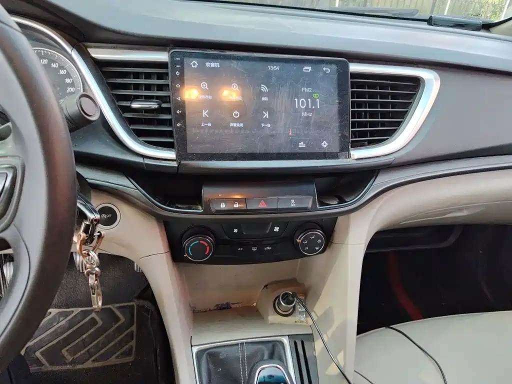 Buick Excelle — миниатюра 9