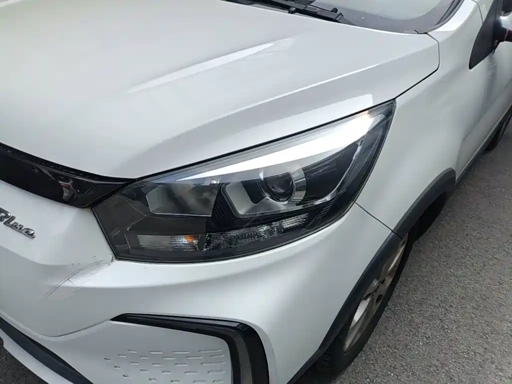 BAIC New Energy EC5 — миниатюра 24