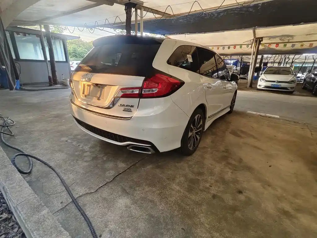 Honda Jade — миниатюра 7
