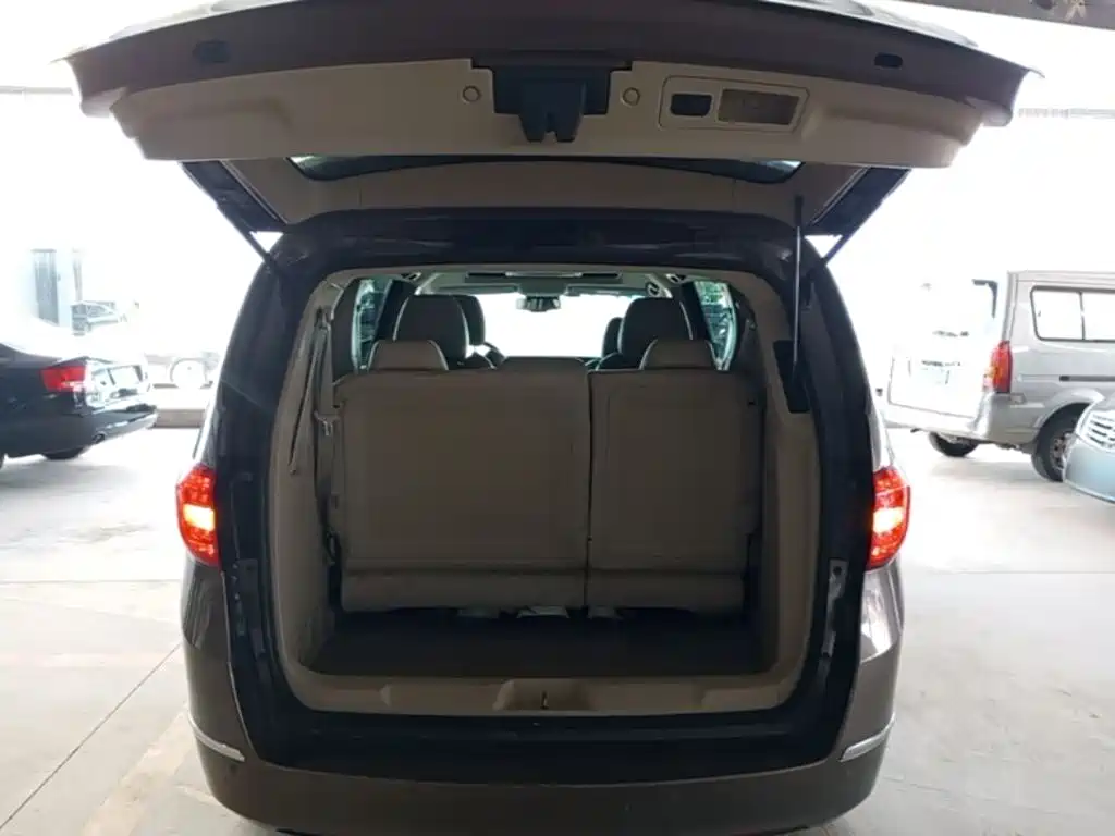 Buick GL8 — миниатюра 19