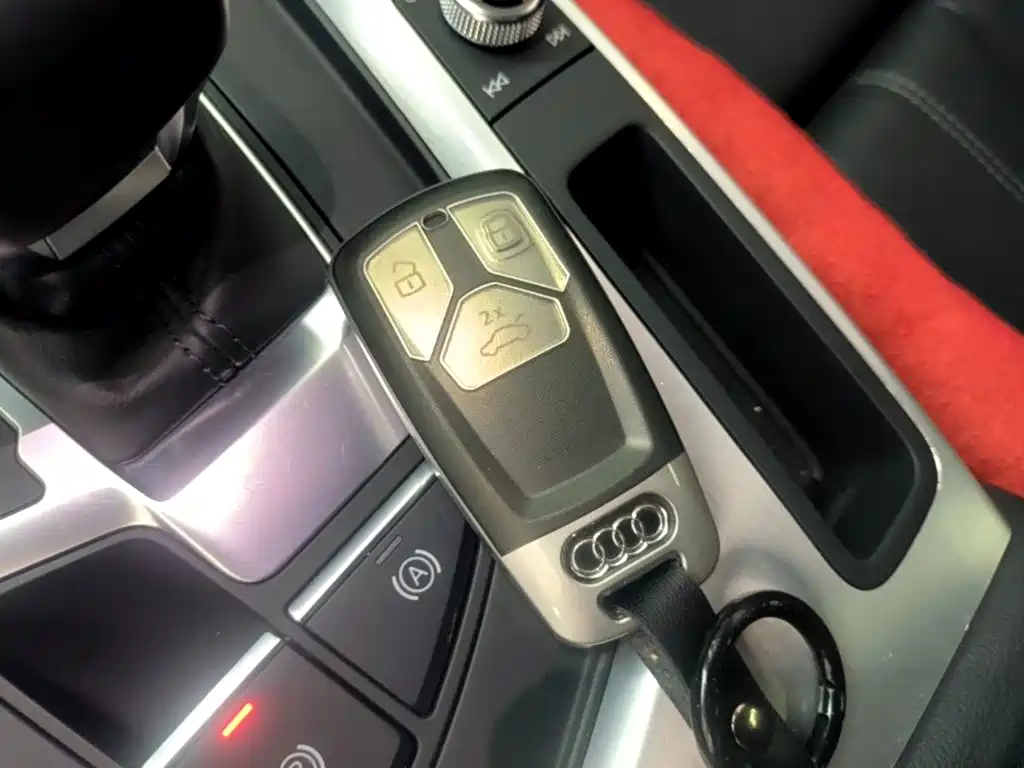 Audi A4L — миниатюра 9
