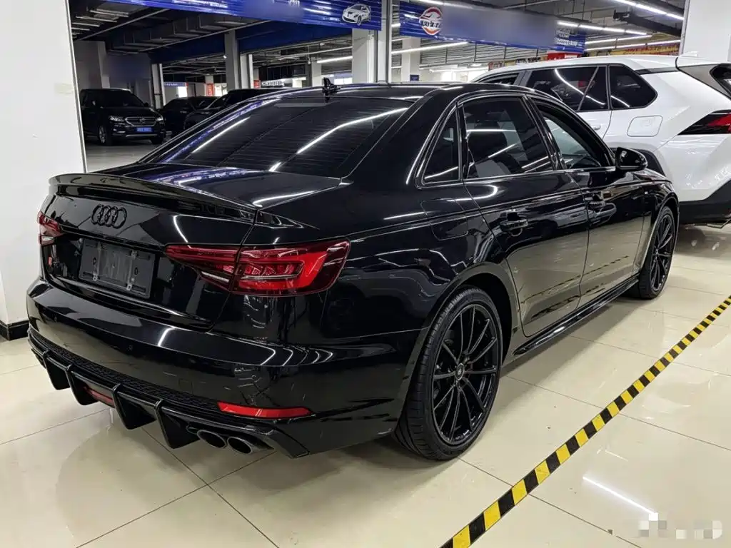 Audi S4 — миниатюра 7