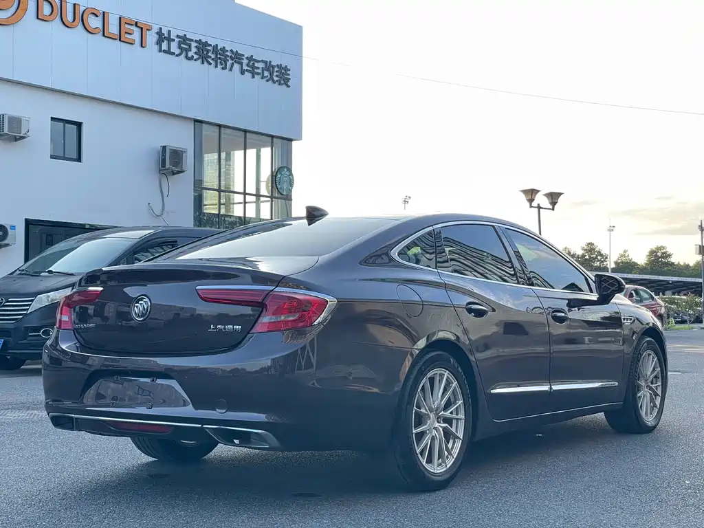 Buick LaCrosse — миниатюра 19