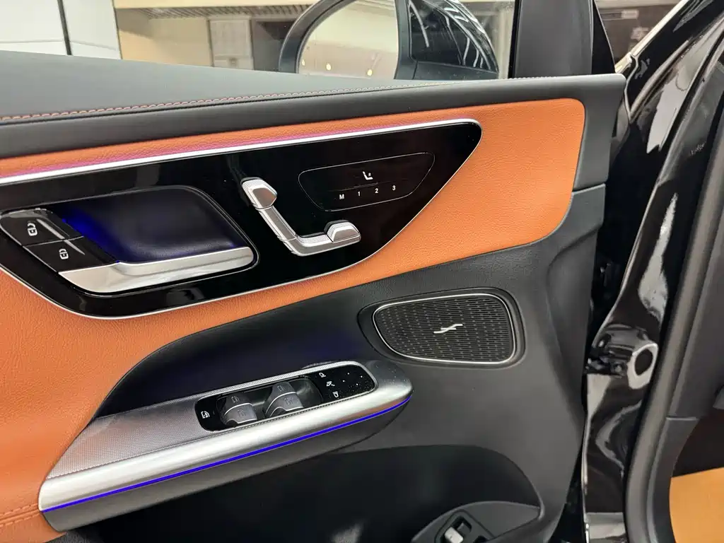 Mercedes-Benz GLC New Energy — миниатюра 12