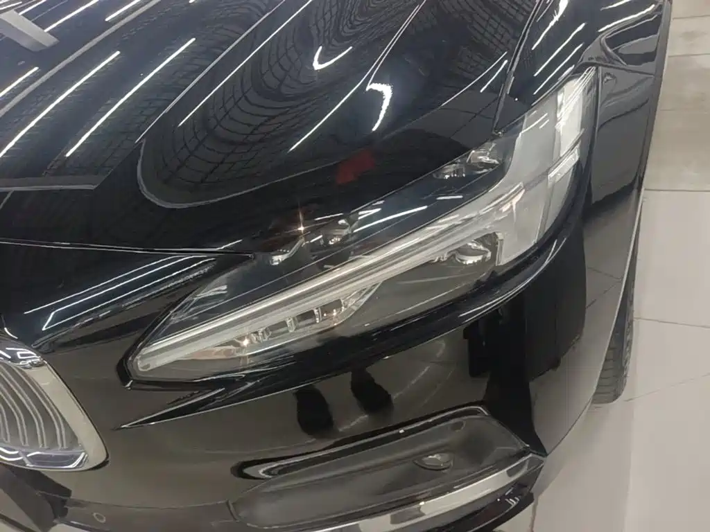 Volvo S90 — миниатюра 24