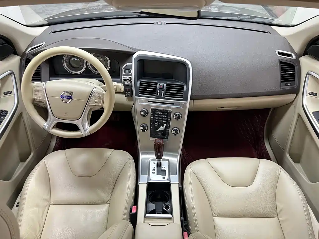 Volvo XC60 (Import) — миниатюра 8